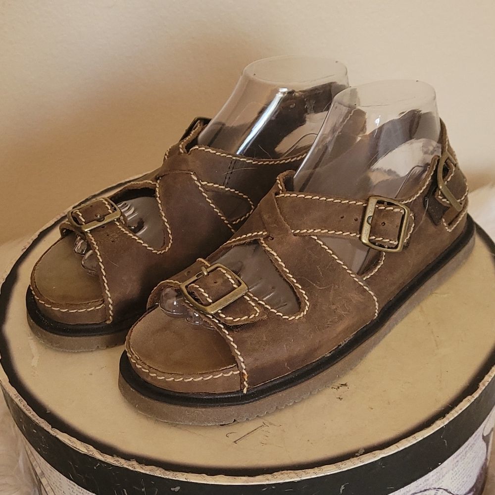 Leather RoadStone Women's Sandals - Picture 2 of 15